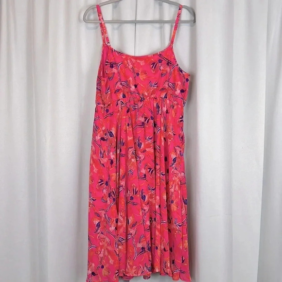 NWT Torrid Pink Floral Dress Size M/L - Picture 3 of 11